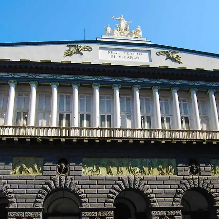 Nama Holiday Apartment Naples